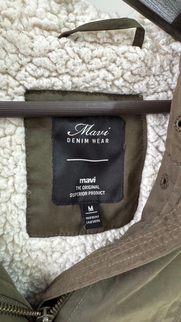 Mavi marka Kürklü haki Kadın mont - Görsel 2