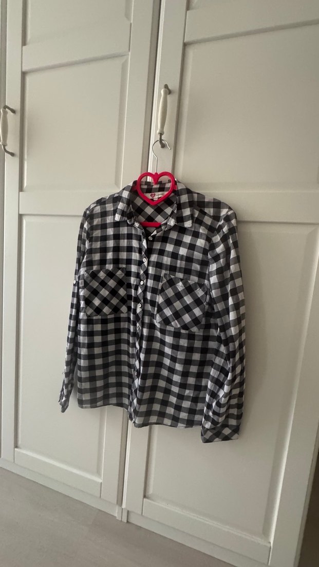 Siyah beyaz Kareli Kadın Gömlek - Görsel 2