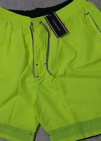 TOMMY HILFIGER ERKEK DENİZ ŞORTU