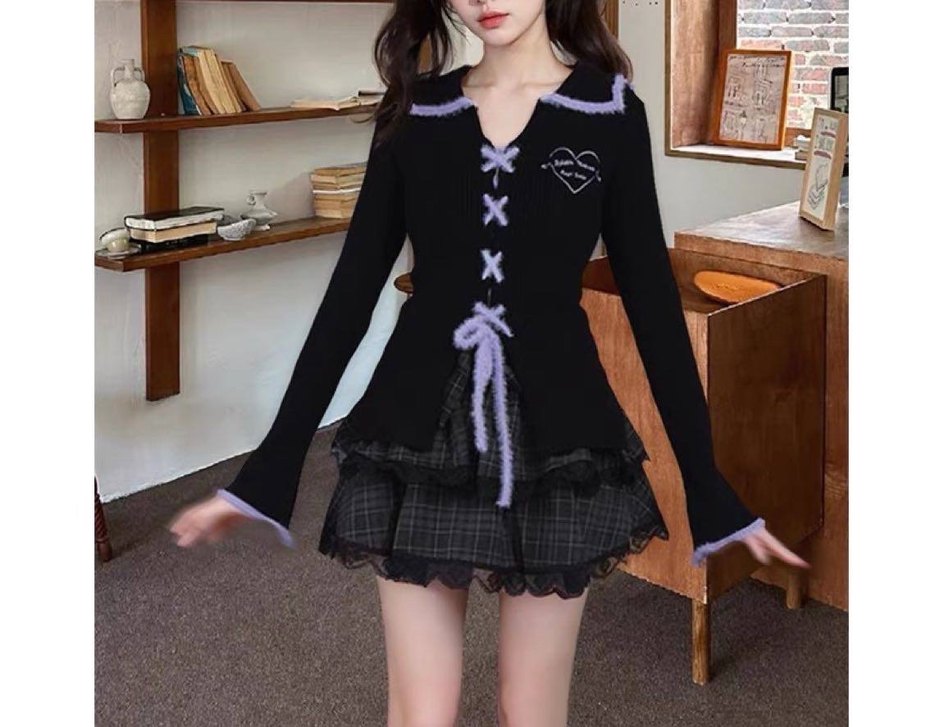 Düğmeli Siyah Gotik Kadın Hırka - Görsel 2