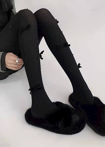 Nakışlı Pilili Siyah Gotik Tayt - Görsel 2