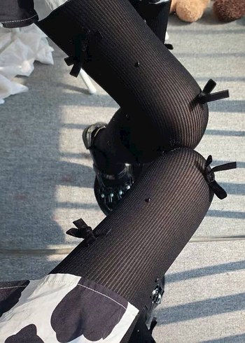 Nakışlı Pilili Siyah Gotik Tayt - Görsel 3