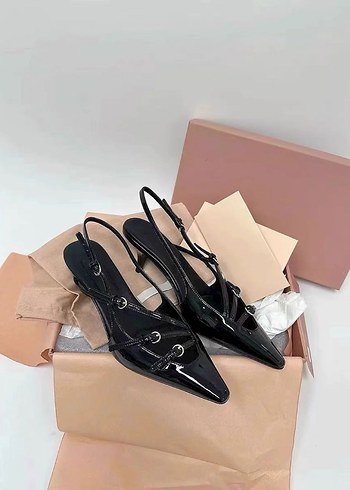 Diğer Tokalı Siyah Rugan Stiletto Kadın Ayakkabı
