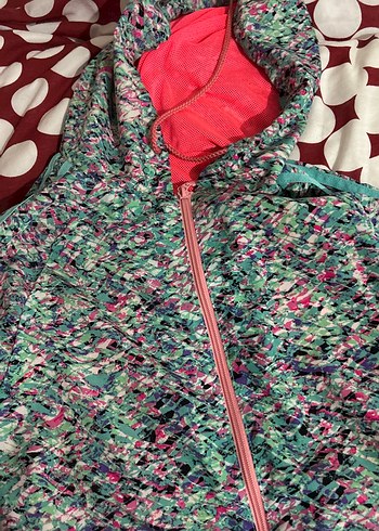 Kapüşonlu Renkli Batik Fermuarlı Ceket - Görsel 3