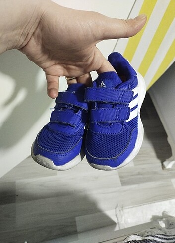 Adidas çocuk ayakkabısı orjinal