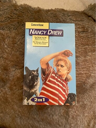 Nancy Drew İngilizce Kitap