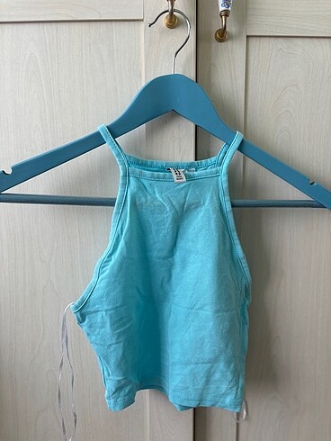 H&M crop