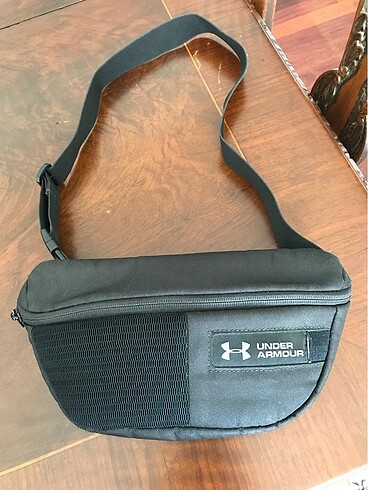 Under Armour Çanta