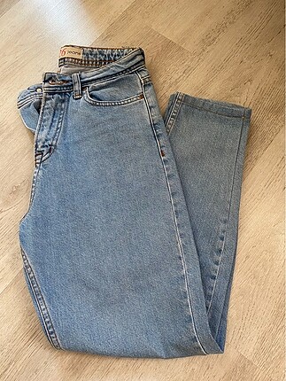 Mom jean