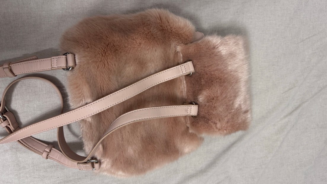 Zara kürk Detaylı Kadın Sırt Çantası - Görsel 3