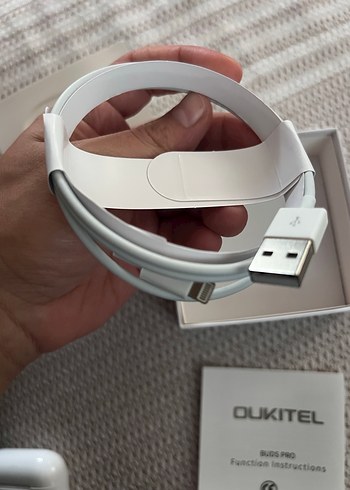 Beyaz Kablosuz Kulaklık - Görsel 4