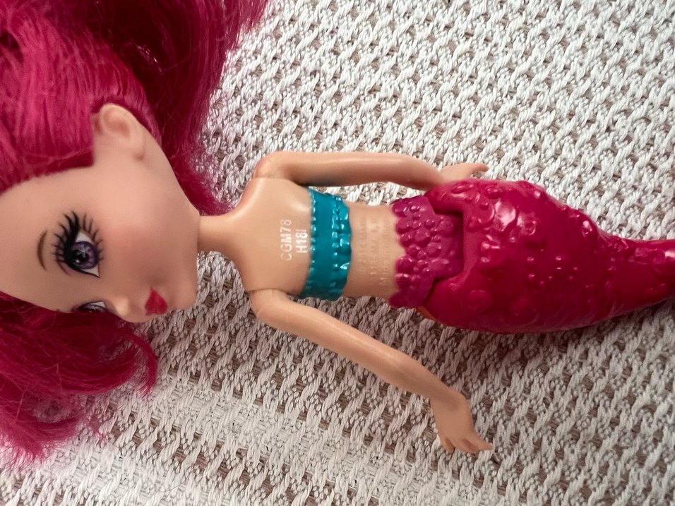 Barbie Renkli Pembe Deniz Kızı Bebek - Görsel 4