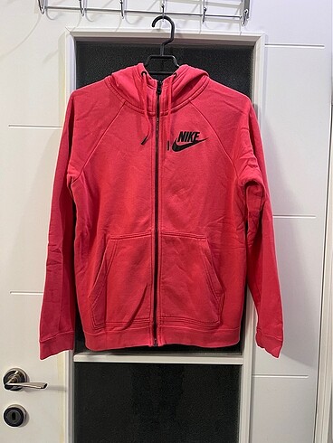 Nike Fermuarlı Kapüşonlu SweatShirt