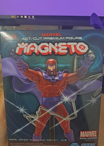 SEGA Marvel Magneto Premium Figür