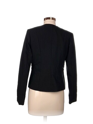 m Beden Bershka Blazer %70 İndirimli.