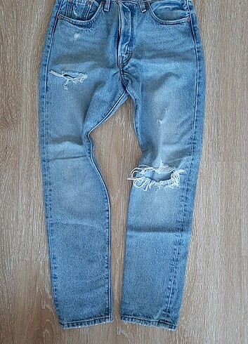 Levis 501 skinny