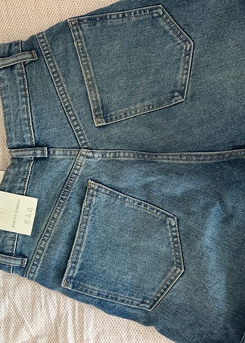 34 Beden Kadın Zara Mavi Mini Denim Şort