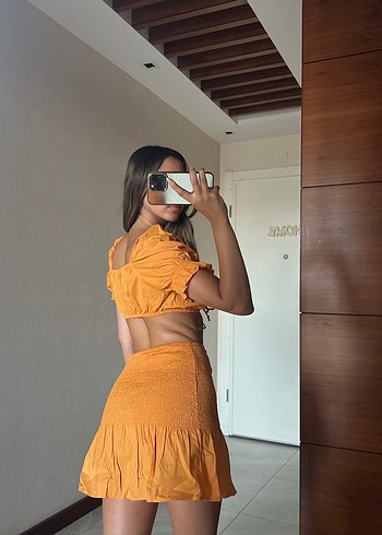 34 Beden Turuncu mini etek-üst takım -