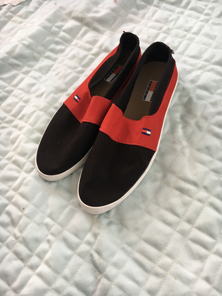 Tommy Hilfiger 43 numara ayakkabı