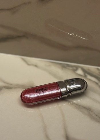 Kiko Gloss 17 Numara