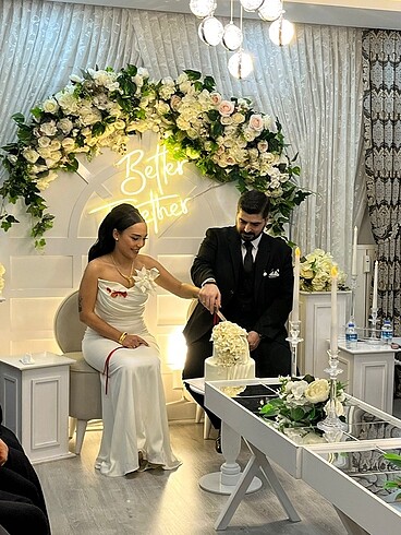 Diğer Nişan elbisesi