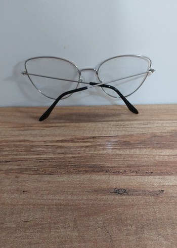 Minimalist Gri Bej Kadın Gözlüğü - Görsel 4