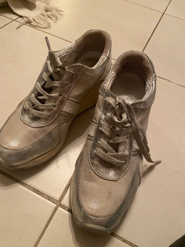 Bej Deri Dolgu Topuklu Bağcıklı Kadın Spor Ayakkabı - Görsel 4