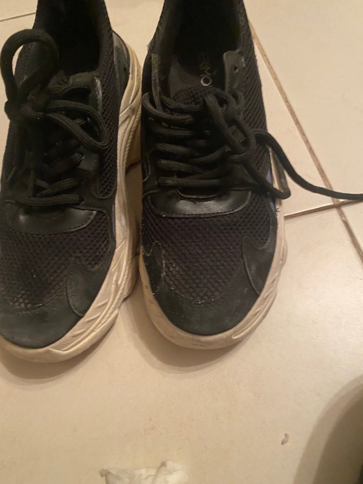 Siyah Bağcıklı Kadın Spor Ayakkabı - Görsel 5