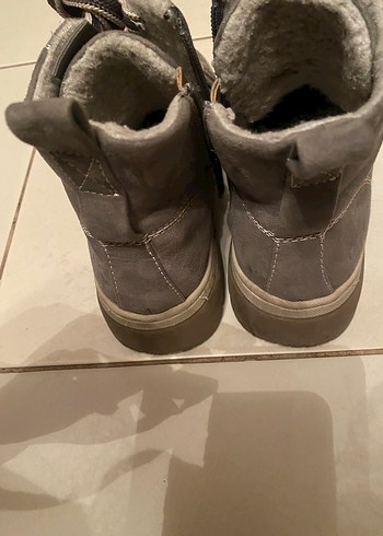 Gri Süet Kürklü Kadın Dolgu Topuk Bot love our planet markası - Görsel 4