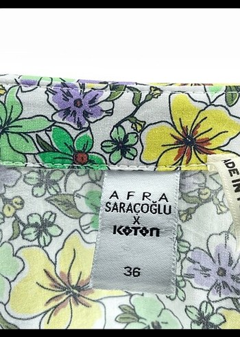 Çiçek Desenli Düğmeli Midi Elbise - Görsel 4