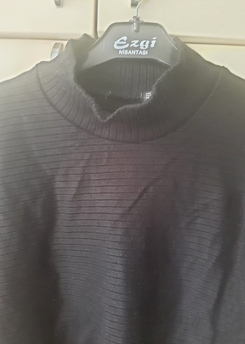Zara Siyah Boğazlı Uzun Kollu Kadın bluz
