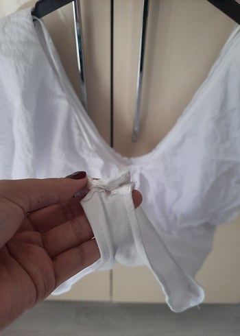 m Beden beyaz Renk V Yaka Beyaz Fırfırlı çıtçıtlı Bluz