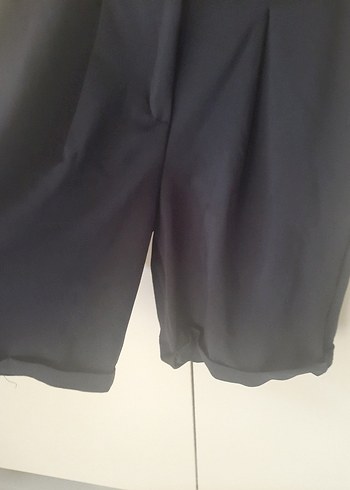 s Beden Kadın Siyah Pilili Yüksek Bel Şort