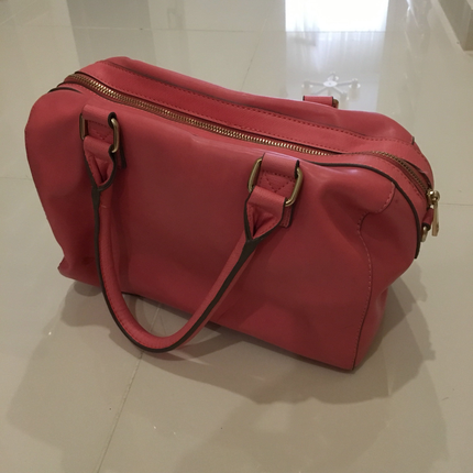 BAYRAMA YETİŞEN KARGO ACCESSORIZE PEMBE ÇANTA