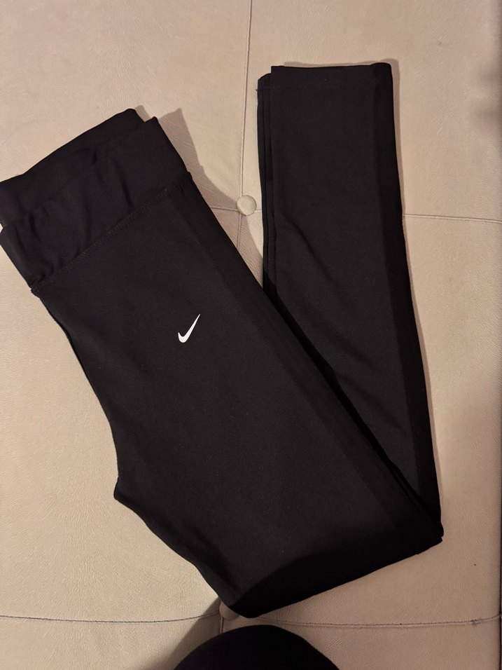 Nike Siyah Spor Tayt — görsel 2/3