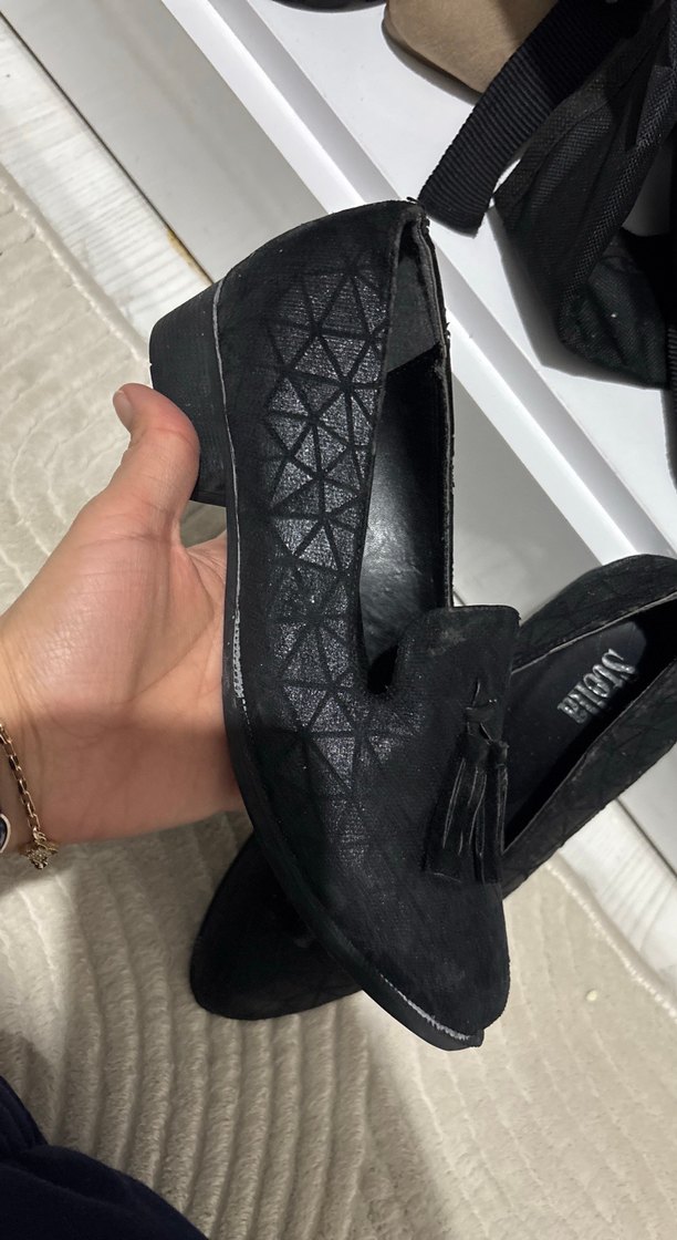 Siyah Süet Püsküllü Blok Topuklu Kadın Ayakkabı - Görsel 2