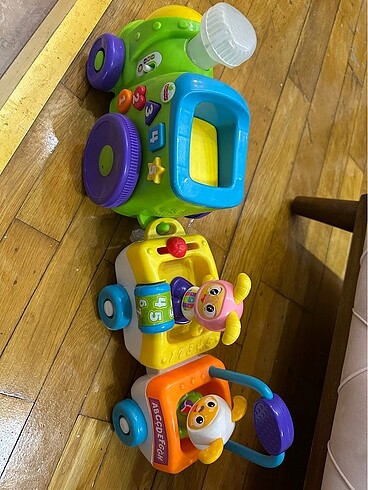 Fisher price tren eksiksiz calisiyor