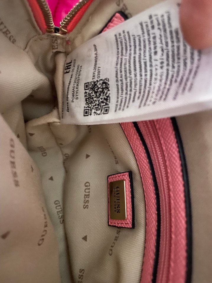 Orijinal Guess Zincir Detaylı Pembe Kadın Çanta - Görsel 4