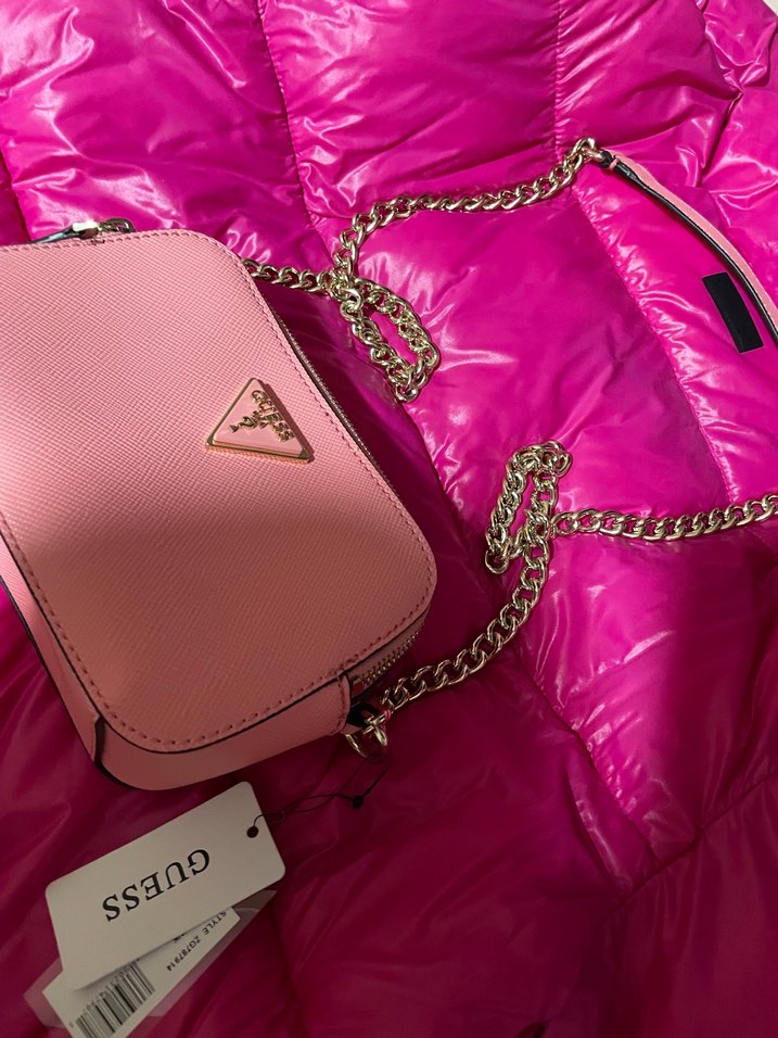 Orijinal Guess Zincir Detaylı Pembe Kadın Çanta - Görsel 2