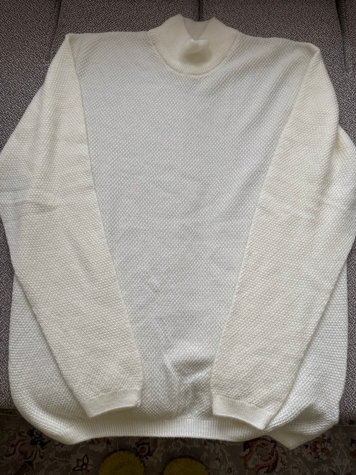 Erkek Beyaz Boğazlı Triko Kazak - Görsel 2