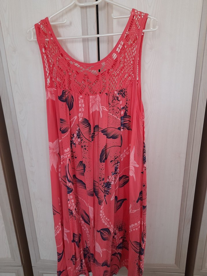 Pembe Desenli  bol kesim kadın  elbise - Görsel 2