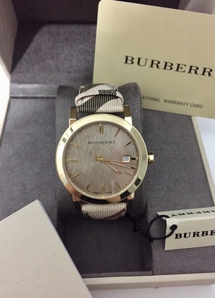 BURBERRY SAAT