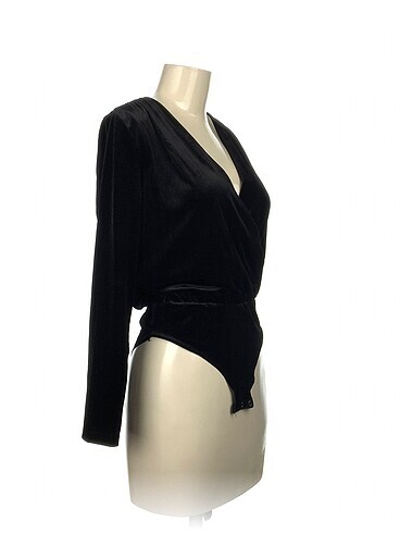 Diğer PreLoved Bluz %70 İndirimli.