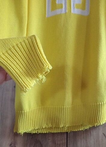 m Beden sarı Renk Givenchy Sarı Logolu Kazak