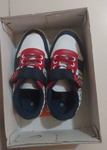 Erkek Çocuk Renkli Örümcek Desenli Spor Ayakkabı - Görsel 6