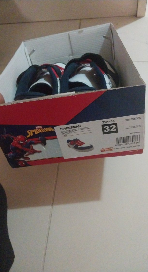 Erkek Çocuk Renkli Örümcek Desenli Spor Ayakkabı - Görsel 2