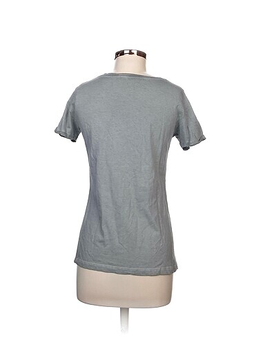 m Beden LTB T-shirt %70 İndirimli.