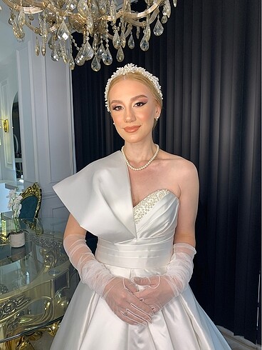 Vakko model saten tek omuz gelinlik - Görsel 2