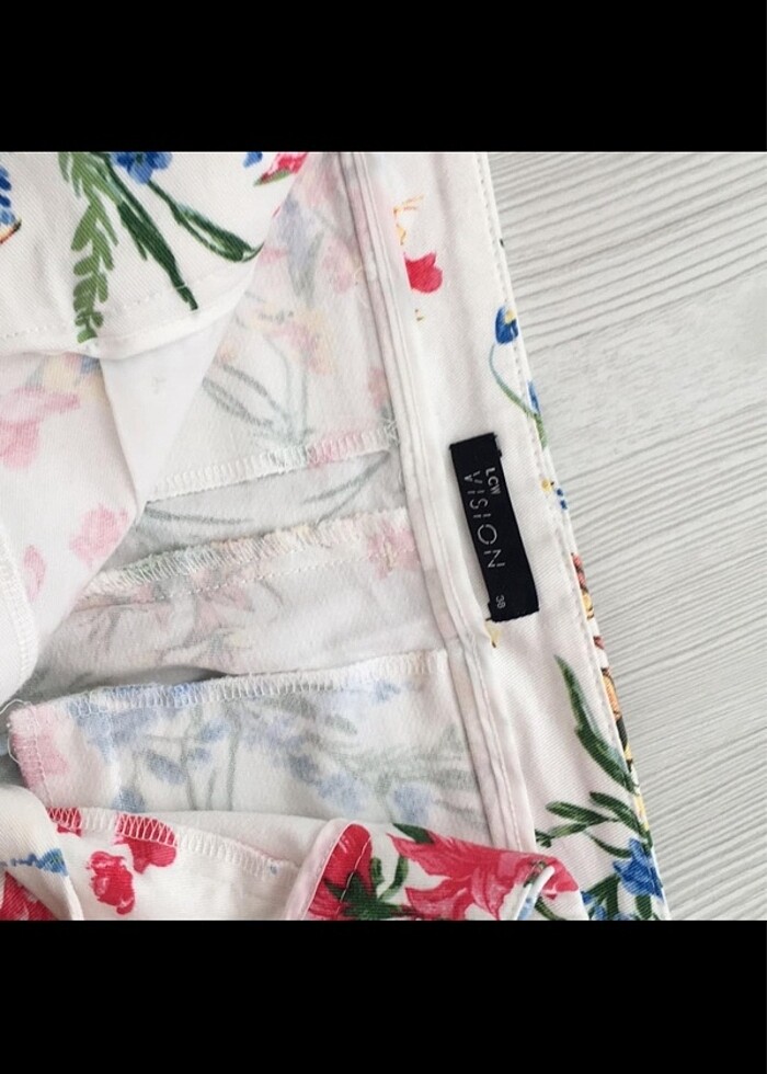 Çiçek desenli cigarette kesim pantolon - Görsel 3