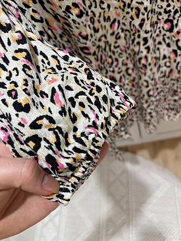 LC Waikiki Karpuz kol leoparlı bluz